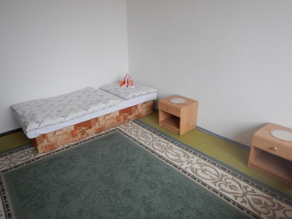 Biznis Centrum / Ubytovna Roznava Room photo
